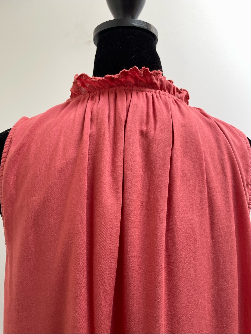Wilfred by Aritzia 100% Modal Tiered Sleeveless Dress Deep Coral Pink Size Small - Picture 6 of 9